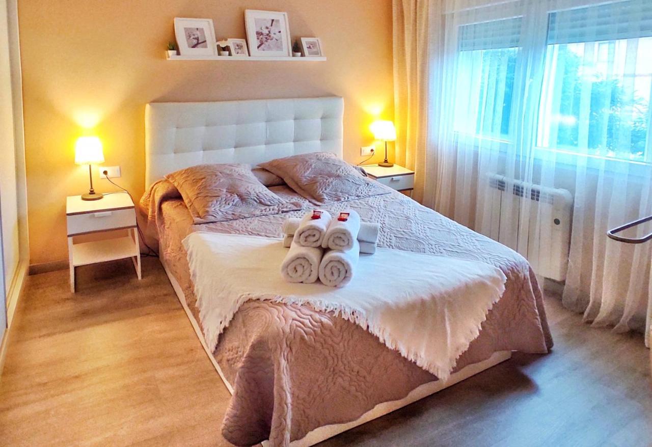 Casa En Cortinan Appartement Bergondo Buitenkant foto